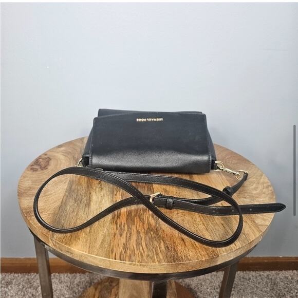 Michael Kors Elegant Black Crossbody Bag - Picture 8 of 10